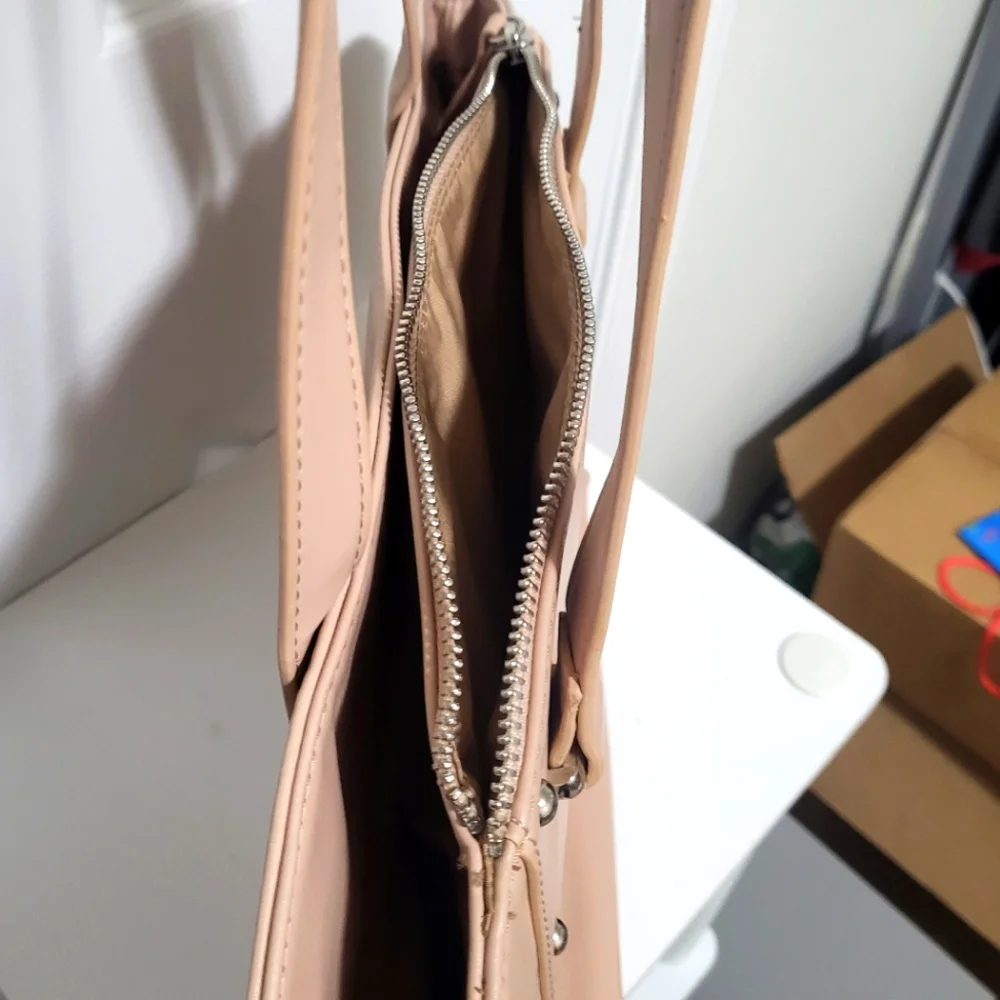 Nine West tote - Picture 12 of 12